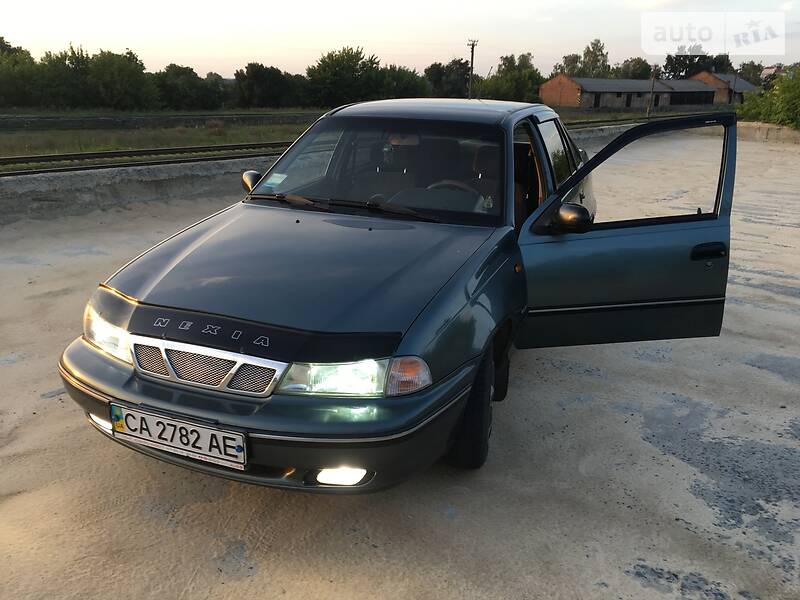 Седан Daewoo Nexia 2005 в Катеринопілі