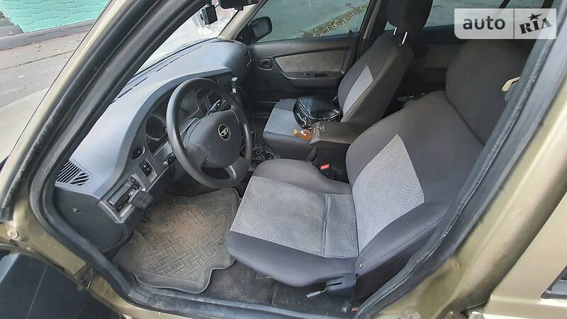 Седан Daewoo Nexia 2009 в Днепре