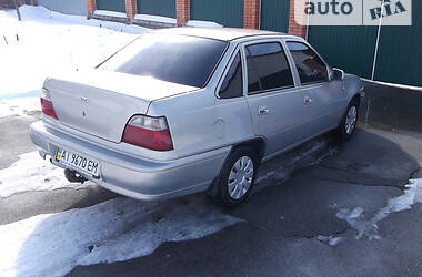Седан Daewoo Nexia 1995 в 