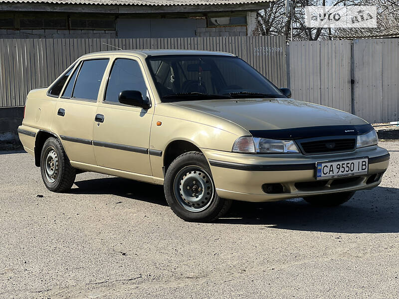 Седан Daewoo Nexia 2006 в 
