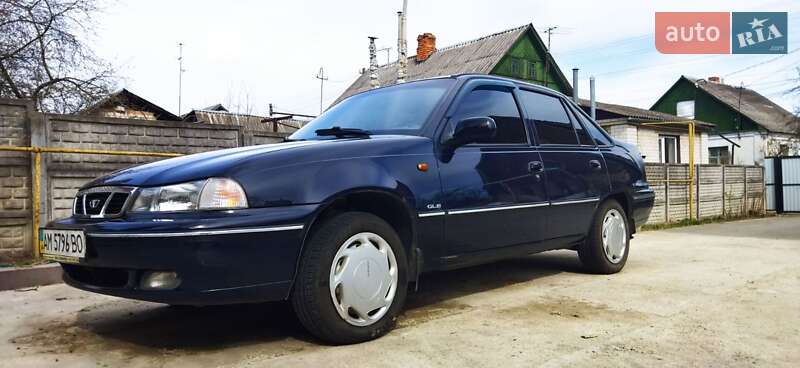 Седан Daewoo Nexia 2008 в Житомире