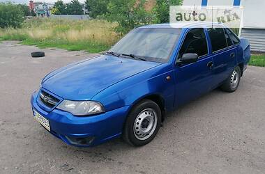 Седан Daewoo Nexia 2010 в Полтаві