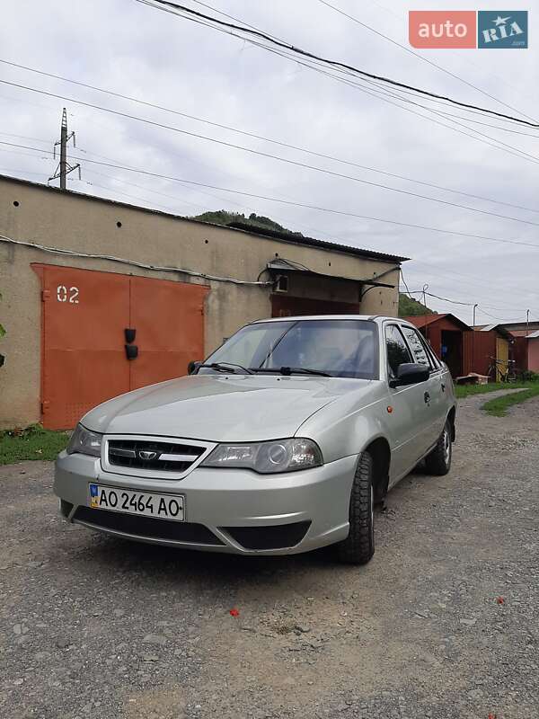 Седан Daewoo Nexia 2008 в Мукачево фото 2 Седан Daewoo Nexia 2008 в Мукачево