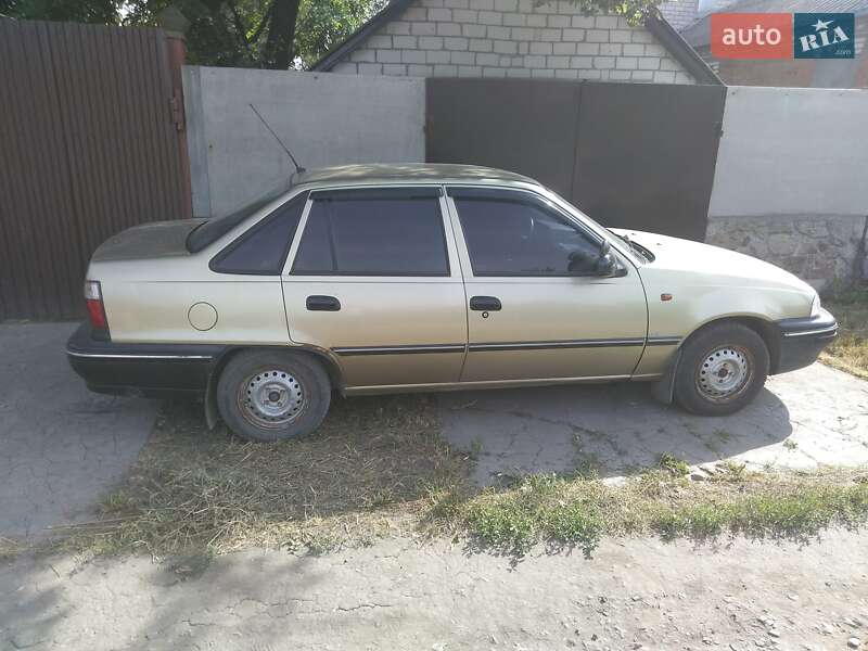 Седан Daewoo Nexia 2008 в Харькове