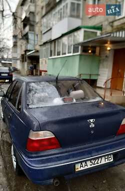 Седан Daewoo Nexia 2008 в 