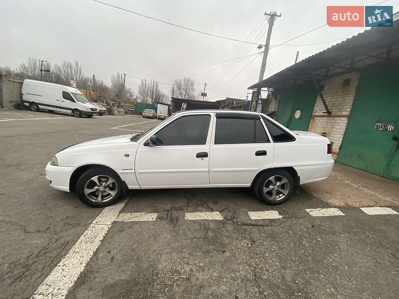 Седан Daewoo Nexia 2012 в Запорожье фото 5 Седан Daewoo Nexia 2012 в Запорожье
