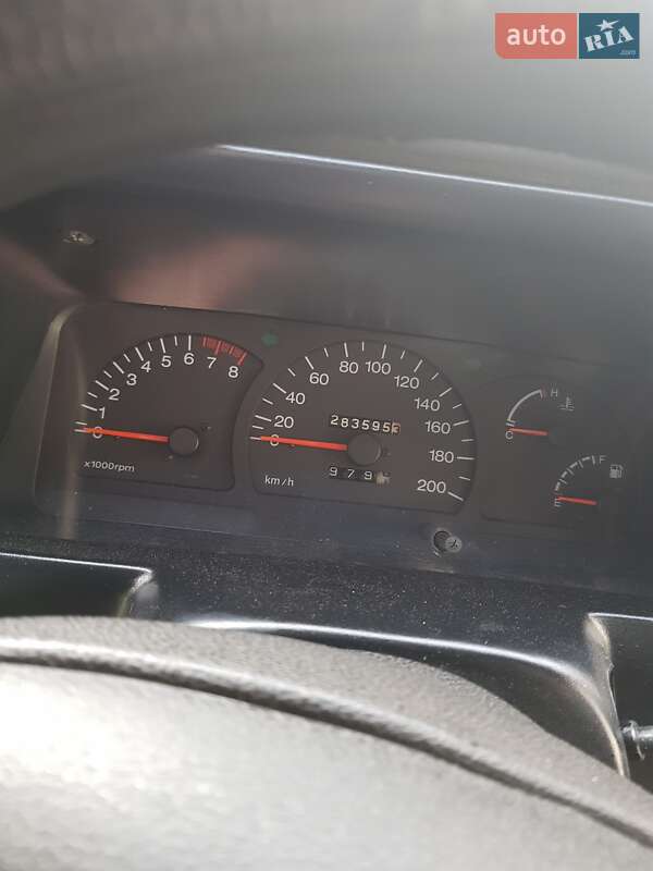 Седан Daewoo Nexia 2008 в Новомосковську