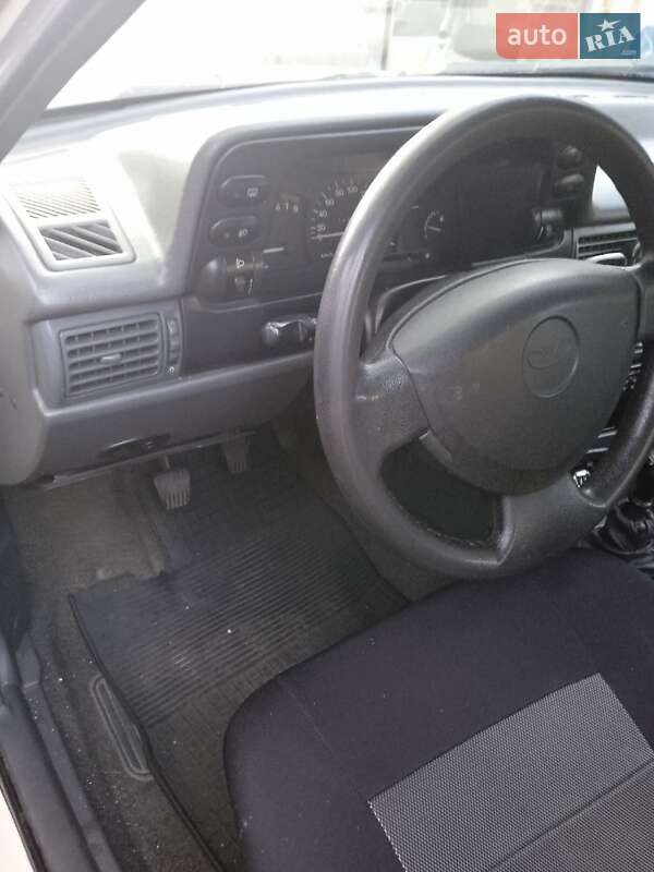 Седан Daewoo Nexia 2007 в Луцке фото 6 Седан Daewoo Nexia 2007 в Луцке