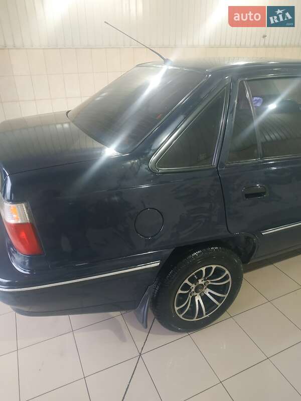 Седан Daewoo Nexia 2008 в Ширяево