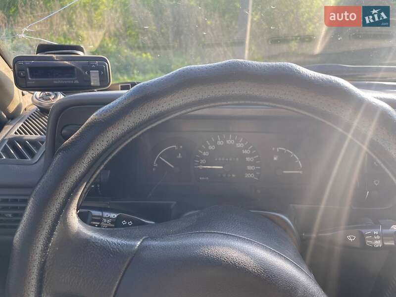 Седан Daewoo Nexia 2006 в Харькове