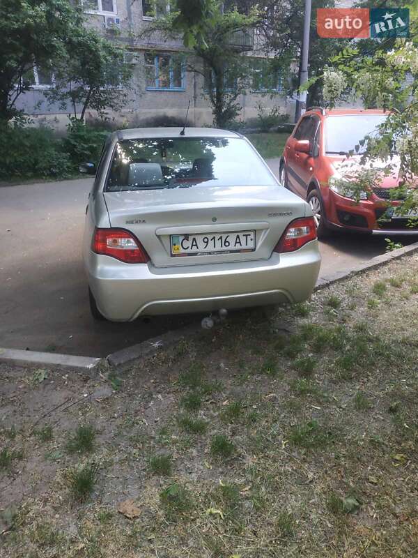 Седан Daewoo Nexia 2008 в Корсуне-Шевченковском