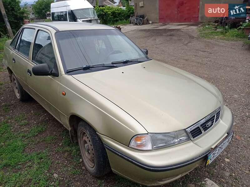 Седан Daewoo Nexia 2006 в Чернівцях