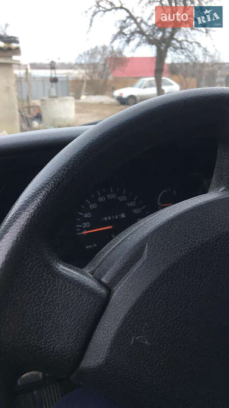 Седан Daewoo Nexia 2008 в Миколаєві