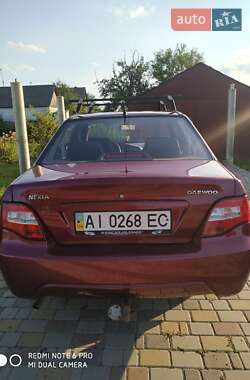 Седан Daewoo Nexia 2012 в Березане