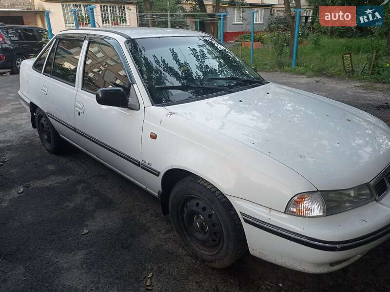 Седан Daewoo Nexia 2007 в Киеве