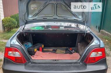 Седан Daewoo Nexia 2011 в 