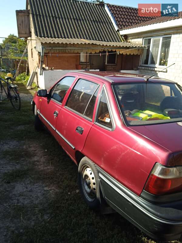 Седан Daewoo Nexia 2008 в Владимире