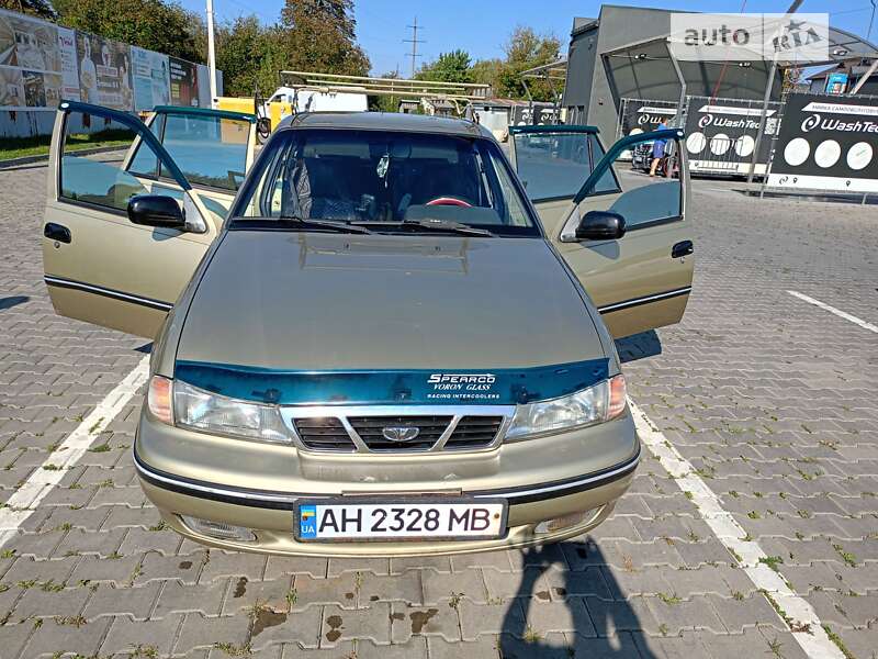 Седан Daewoo Nexia 2006 в Черновцах