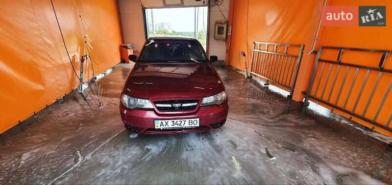 Седан Daewoo Nexia 2008 в Харкові