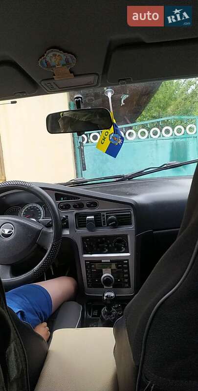 Седан Daewoo Nexia 2011 в Яворові