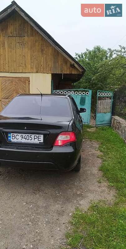 Седан Daewoo Nexia 2011 в Яворові