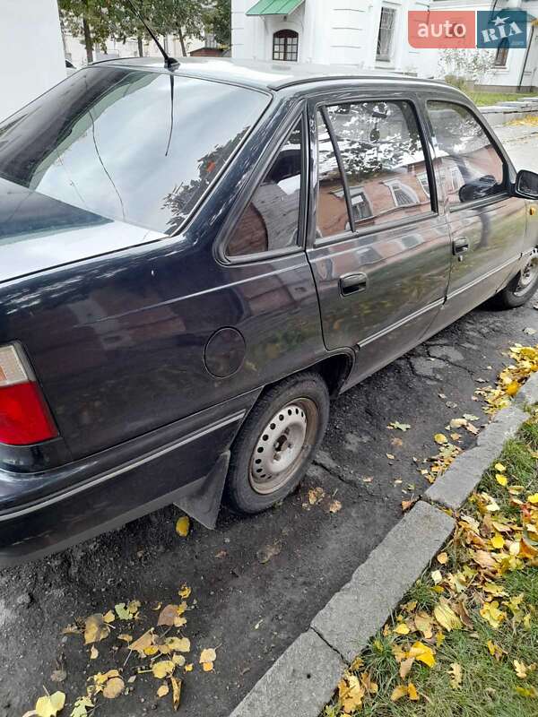 Седан Daewoo Nexia 2006 в Полтаві
