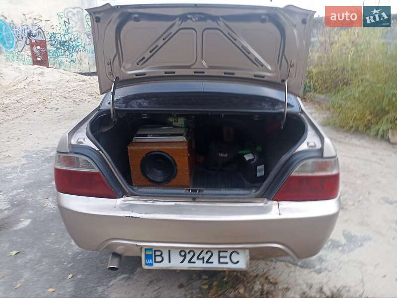 Седан Daewoo Nexia 2008 в Киеве
