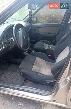 Седан Daewoo Nexia 2008 в 