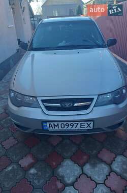 Седан Daewoo Nexia 2009 в 