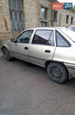 Седан Daewoo Nexia 2006 в Киеве