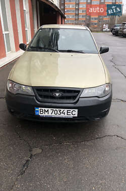 Седан Daewoo Nexia 2011 в 