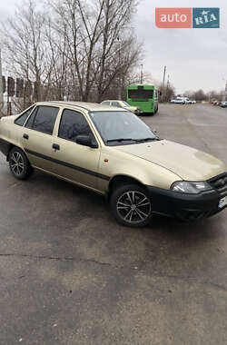 Седан Daewoo Nexia 2011 в 