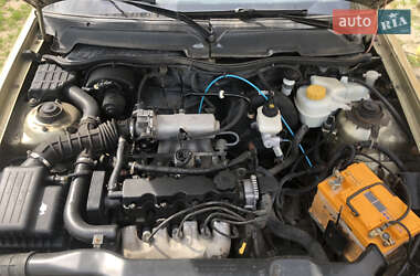 Седан Daewoo Nexia 2011 в 