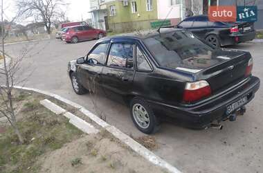 Седан Daewoo Nexia 1995 в 