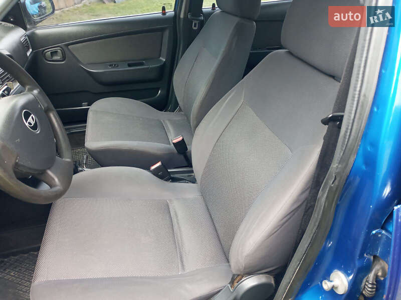 Седан Daewoo Nexia 2010 в Косове