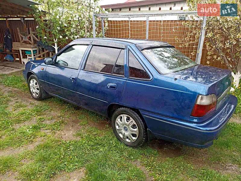Седан Daewoo Nexia 1997 в Житомире