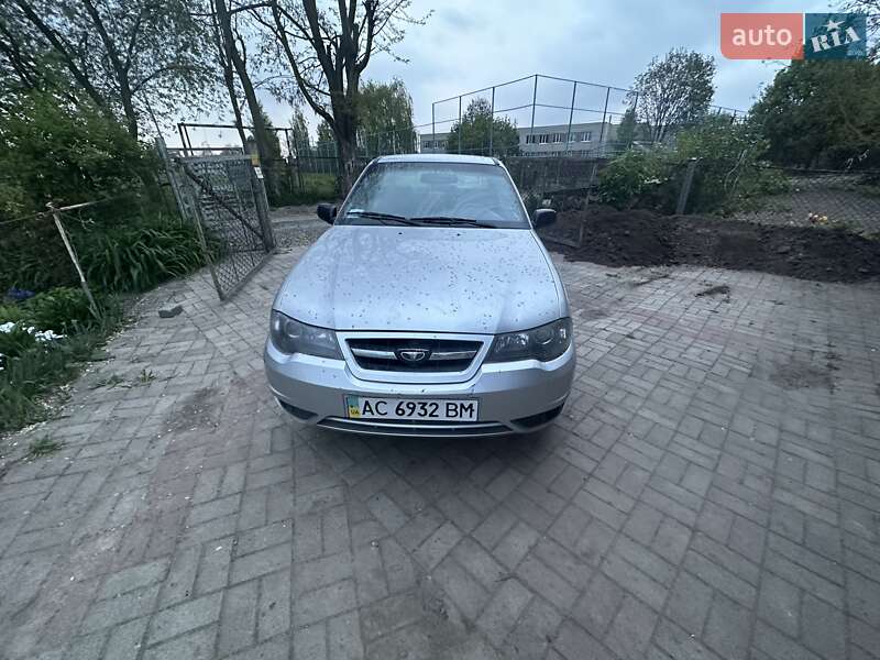 Седан Daewoo Nexia 2011 в Луцьку