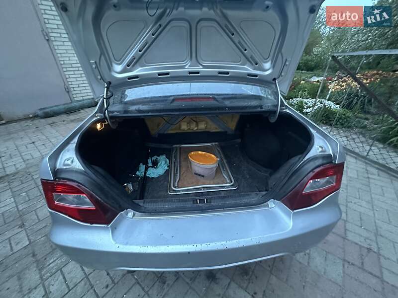 Седан Daewoo Nexia 2011 в Луцьку