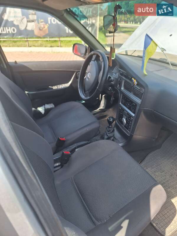 Седан Daewoo Nexia 2011 в Переяславе