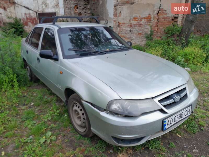 Седан Daewoo Nexia 2008 в Перечині