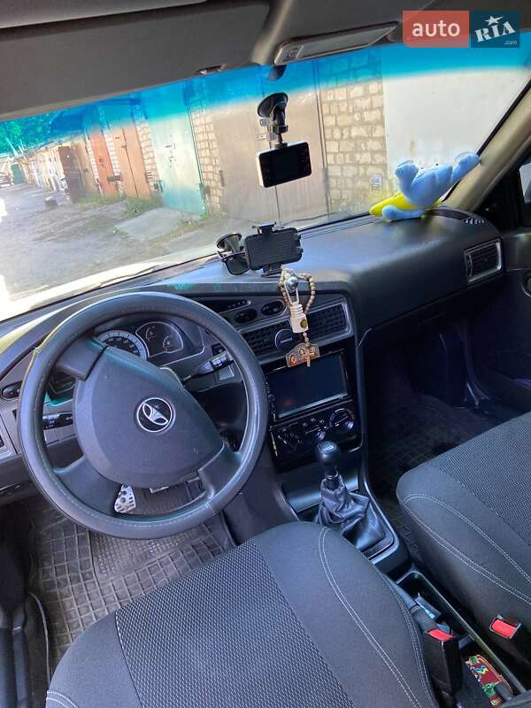Седан Daewoo Nexia 2009 в Кривом Роге
