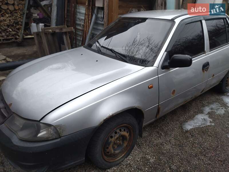Daewoo Nexia 2010