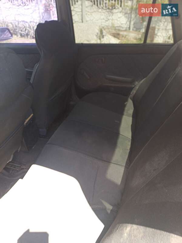 Седан Daewoo Nexia 1998 в Днепре
