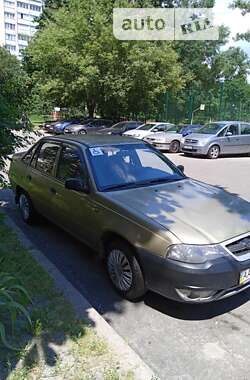 Седан Daewoo Nexia 2011 в Києві