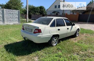 Седан Daewoo Nexia 2008 в Дніпрі