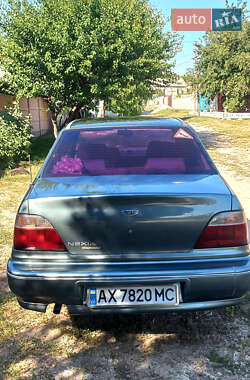 Седан Daewoo Nexia 1995 в Харькове