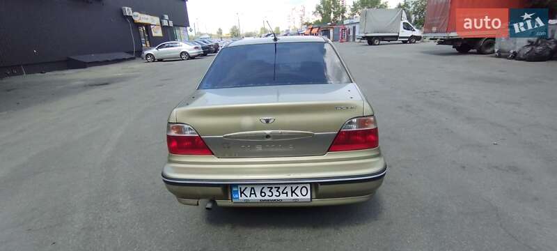 Седан Daewoo Nexia 2006 в Киеве