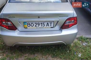 Седан Daewoo Nexia 2010 в 