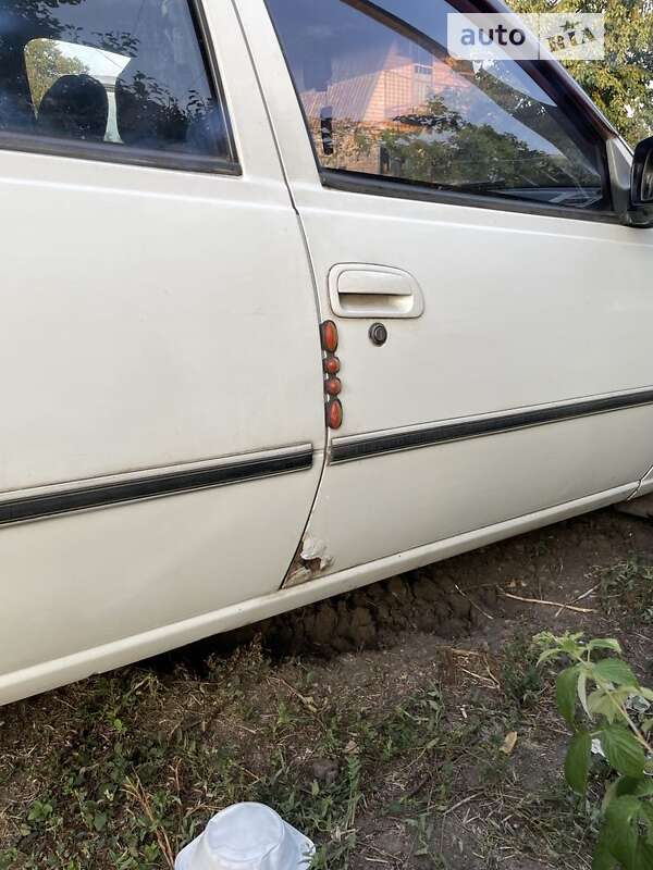Седан Daewoo Nexia 2006 в Павлограді
