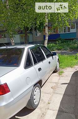 Седан Daewoo Nexia 2010 в Павлограде